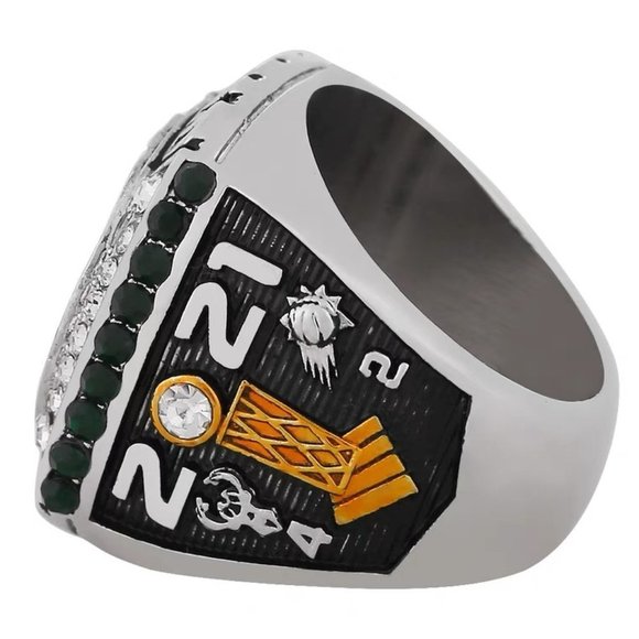 Milwaukee Bucks Championship Ring 2021 NBA Fan Edition Champions Silver Diamonds - Picture 2 of 4